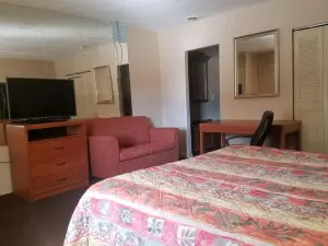 Travelers Lodge