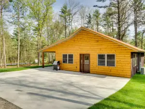 Near Memorial Park Lake Arbutus Vacation Rental
