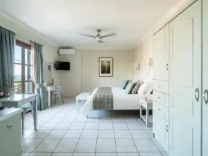Hotel Liakoto