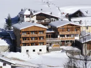 Hotel Edelweiss