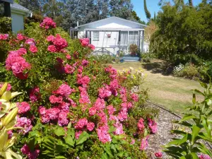 Kepplestone by the Sea - the Catlins