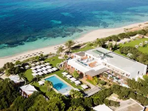 Gecko Hotel & Beach Club