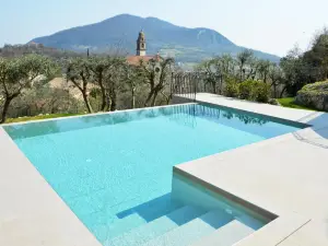 Borgo Petrarca