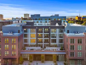 Emeryville 1BR w AC WD near shops SFO-1030