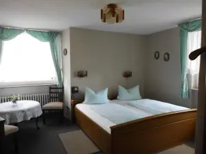 Hotel Garni am Heuberg