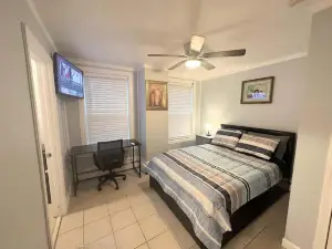Like 4-Star Hotel, But Cheaper!
