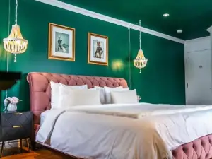 Manoir Becancourt Hotel