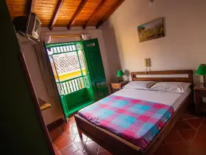 Hotel Cacique Chalala