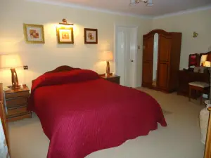 Templemore Arms Hotel
