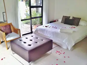 Waters Edge B&B