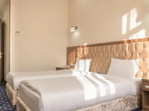 Hotel Khanaka
