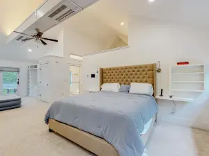 Webb River House