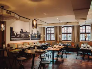 美因茨市酒店 - 由家居管家管理