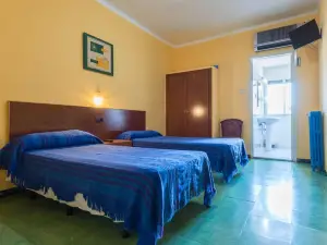 Hostal Urgell