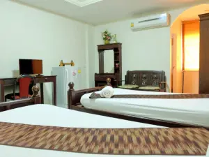 Siam House Interplace