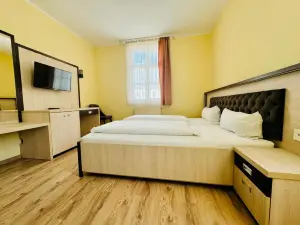 Hotel Alento im Deutschen Haus Restaurant Olympia