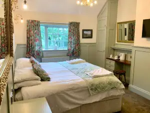 The Teesdale Hotel