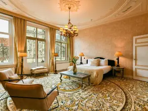 Grand Boutique Hotel-Restaurant Huis Vermeer