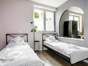 BeeApartments Żywiecka 49