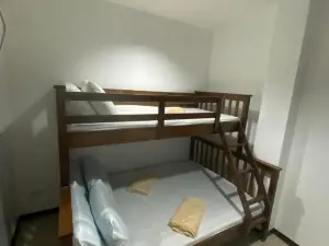Ma Lourdes Inn- Washington Street