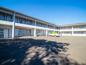 Bayside Hotel Pinetown