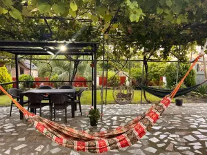 Საოჯახო სასტუმრო დეა