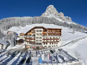 Hotel Sassongher