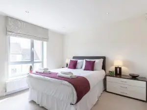 Roomspace Serviced Apartments - Marquis Court