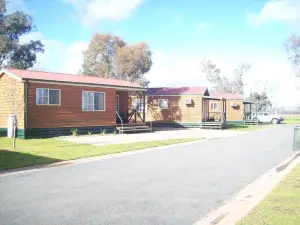 Holbrook Motor Village