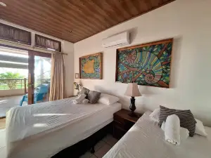 Sirena Surf Lodge Miramar Nicaragua
