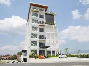 Toyo Hotel Purwokerto, Azana Hotels Collection