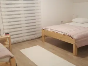 Pansion I Restoran ,, POGLED"