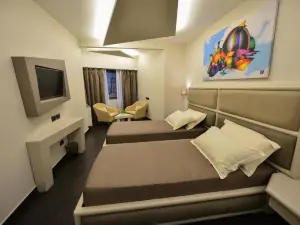 Petit Hotel Elita
