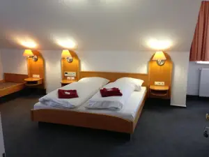 Hotel & Restaurant Jägerstuben