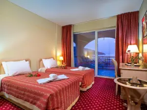 Angelika Pallas Hotel
