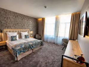 Joyme Hotel