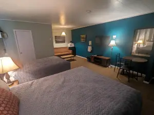 Pinewood Inn
