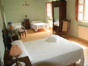 Casa Pousadoira