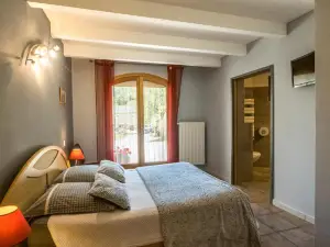 Chambres d'Hotes les Clarines