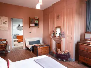 La Maison au Fil du Temps