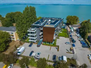 BJ81 Suite Hotel