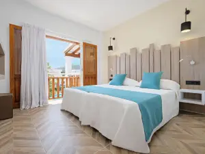 AzuLine Apartamentos Can Sanso