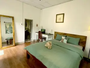 Vuon Nha Ngoai Garden Homestay