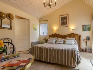 Chambre Tout Confort près du Canal à Blain, accès handicapés, WiFi, TV, Coin Cuisine - FR-1-306-1255