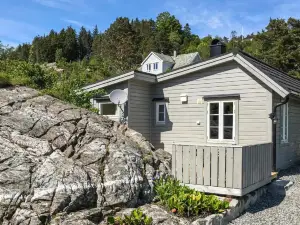 1 Bedroom Cozy Home in Seim