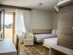 Domino Residence