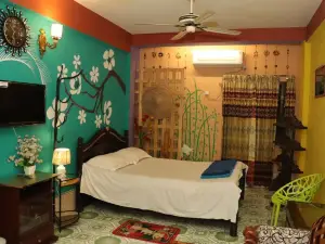 Green Leaf Guest House