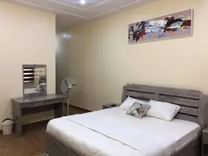 Tugo Apartment
