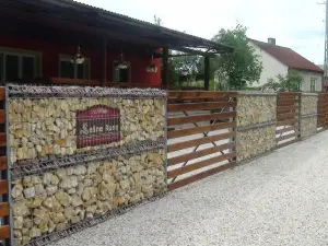 Leśne Runo - Bałtów Centrum