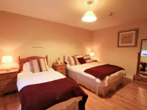 Jacob's Well Hotel